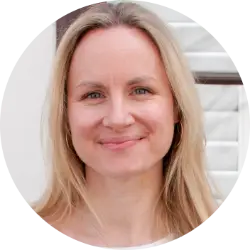 Dr, Eva Ronco, Portrait